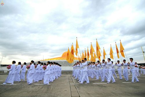 ภาพ No.24440:พิธีบรรพชาอุปสมบทหมู่ธรรมทายาท รุ่นเข้าพรรษา ปี 2559