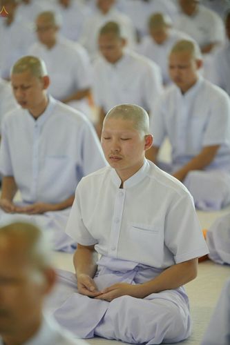 ภาพ No.24445:พิธีบรรพชาอุปสมบทหมู่ธรรมทายาท รุ่นเข้าพรรษา ปี 2559