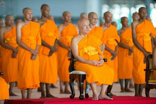 ภาพ No.24458:พิธีบรรพชาอุปสมบทหมู่ธรรมทายาท รุ่นเข้าพรรษา ปี 2559