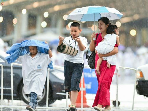 ภาพ No.24551:วันอาสาฬหบูชา ประจำปี 2559 ณ วัดพระธรรมกาย