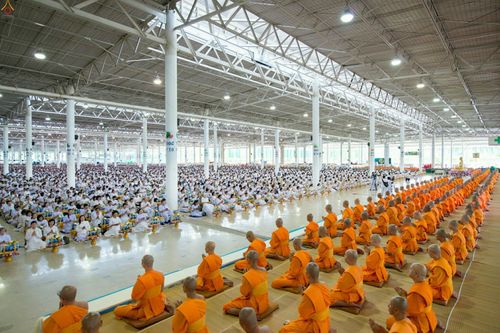 ภาพ No.24559:วันอาสาฬหบูชา ประจำปี 2559 ณ วัดพระธรรมกาย