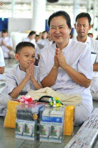 ภาพ No.24557:วันอาสาฬหบูชา ประจำปี 2559 ณ วัดพระธรรมกาย