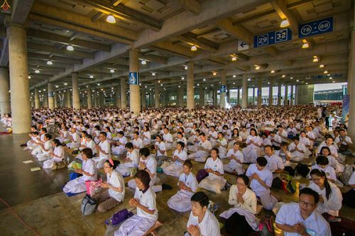 ภาพ No.24564:วันอาสาฬหบูชา ประจำปี 2559 ณ วัดพระธรรมกาย