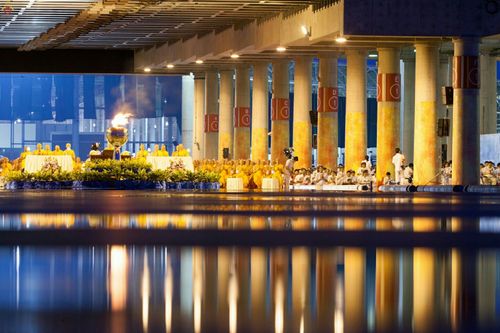 ภาพ No.24576:วันอาสาฬหบูชา ประจำปี 2559 ณ วัดพระธรรมกาย