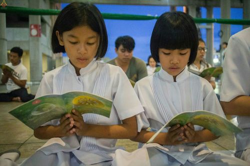 ภาพ No.24586:วันอาสาฬหบูชา ประจำปี 2559 ณ วัดพระธรรมกาย