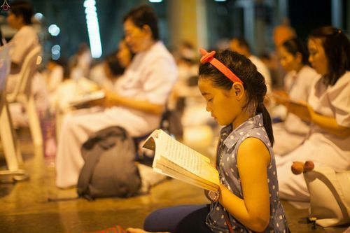 ภาพ No.24589:วันอาสาฬหบูชา ประจำปี 2559 ณ วัดพระธรรมกาย