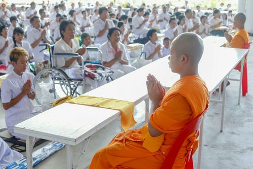 ภาพ No.24641:วันอาสาฬหบูชา ประจำปี 2559 ณ วัดพระธรรมกาย