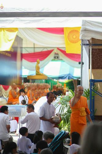 ภาพ No.24728:วันอาสาฬหบูชา ประจำปี 2559 ณ วัดพระธรรมกาย