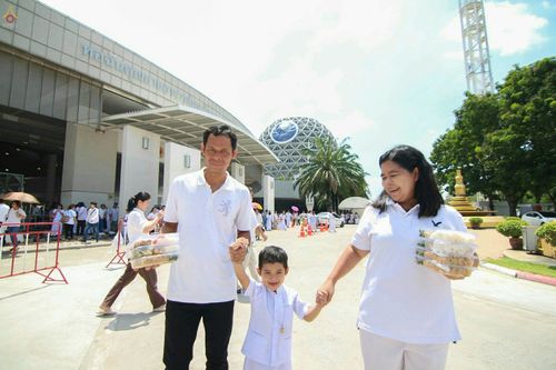 ภาพ No.24734:วันอาสาฬหบูชา ประจำปี 2559 ณ วัดพระธรรมกาย