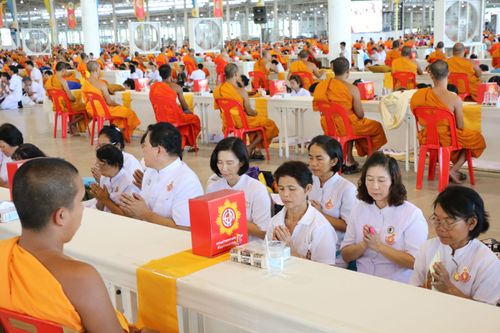 ภาพ No.29673:พิธีถวายสังฆทานแด่คณะสงฆ์ 323 วัด ใน 4 จังหวัดภาคใต้ ครั้งที่ 122