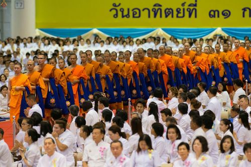 ภาพ No.24880:ประมวลภาพงานบุญวันสมาธิโลก ประจำปี 2559 ณ วัดพระธรรมกาย