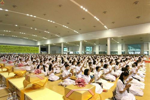 ภาพ No.24882:ประมวลภาพงานบุญวันสมาธิโลก ประจำปี 2559 ณ วัดพระธรรมกาย