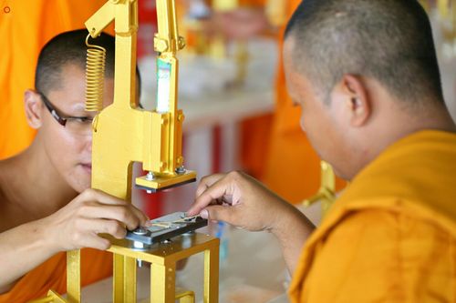 ภาพ No.24897:ประมวลภาพงานบุญวันสมาธิโลก ประจำปี 2559 ณ วัดพระธรรมกาย