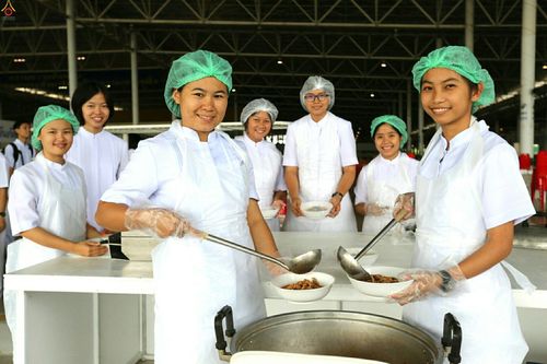 ภาพ No.24916:ประมวลภาพงานบุญวันสมาธิโลก ประจำปี 2559 ณ วัดพระธรรมกาย