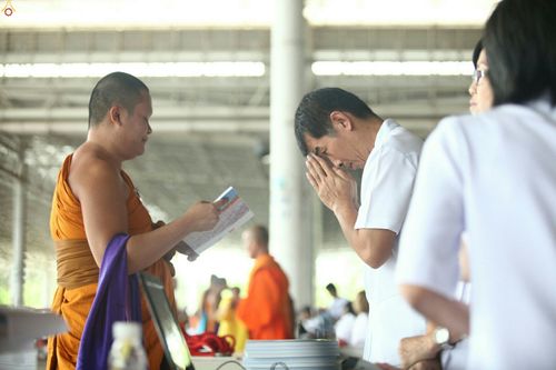 ภาพ No.24918:ประมวลภาพงานบุญวันสมาธิโลก ประจำปี 2559 ณ วัดพระธรรมกาย