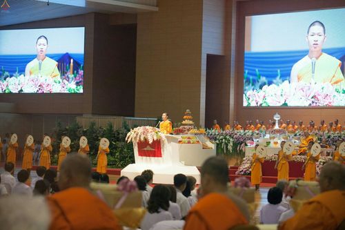 ภาพ No.24928:ประมวลภาพงานบุญวันสมาธิโลก ประจำปี 2559 ณ วัดพระธรรมกาย