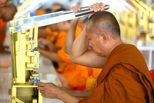 ภาพ No.24977:ประมวลภาพงานบุญวันสมาธิโลก ประจำปี 2559 ณ วัดพระธรรมกาย