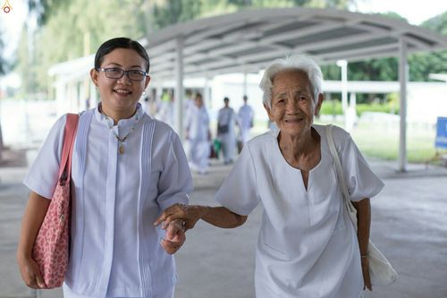 ภาพ No.25013:ประมวลภาพงานบุญวันสมาธิโลก ประจำปี 2559 ณ วัดพระธรรมกาย