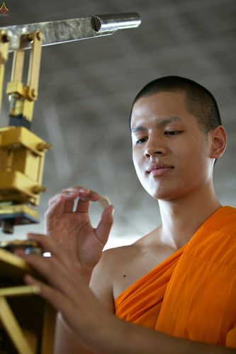 ภาพ No.25011:ประมวลภาพงานบุญวันสมาธิโลก ประจำปี 2559 ณ วัดพระธรรมกาย