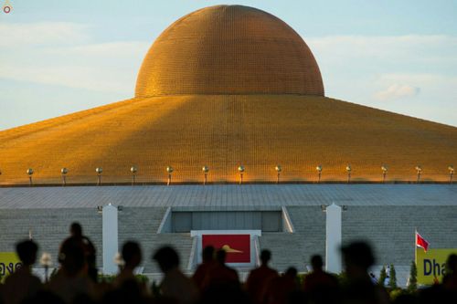 ภาพ No.25038:ประมวลภาพงานบุญวันสมาธิโลก ประจำปี 2559 ณ วัดพระธรรมกาย