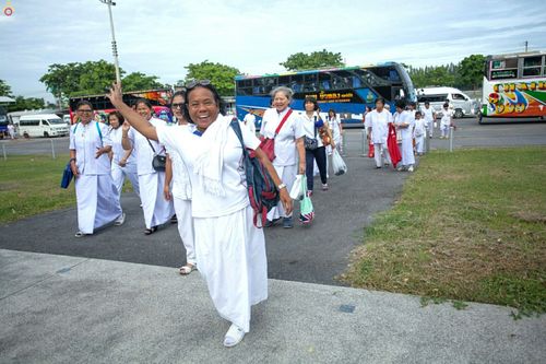 ภาพ No.25083:ประมวลภาพงานบุญวันสมาธิโลก ประจำปี 2559 ณ วัดพระธรรมกาย