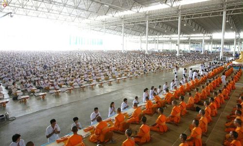 ภาพ No.25224:ประมวลภาพงานบุญวันธรรมชัย 27 สิงหาคม พ.ศ. 2559