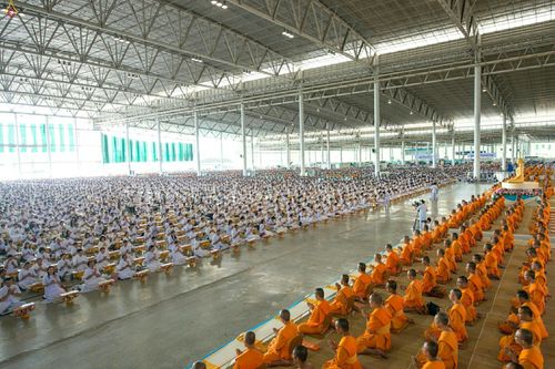 ภาพ No.25274:ประมวลภาพงานบุญวันธรรมชัย 27 สิงหาคม พ.ศ. 2559