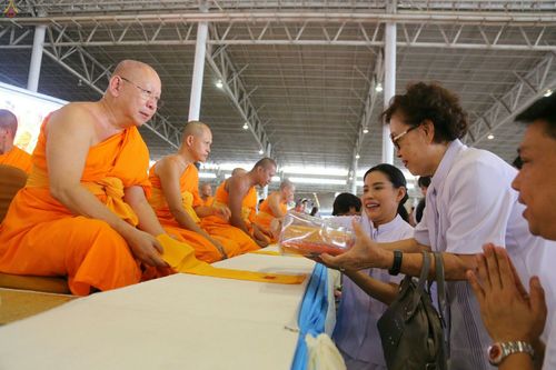 ภาพ No.25293:ประมวลภาพงานบุญวันธรรมชัย 27 สิงหาคม พ.ศ. 2559