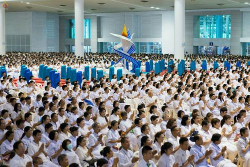 ภาพ No.25215:ประมวลภาพงานบุญวันธรรมชัย 27 สิงหาคม พ.ศ. 2559