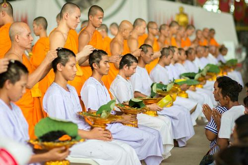 ภาพ No.25334:ประมวลภาพพิธีตัดปอยผมรุ่นบูชาธรรม 99 ปี วันครูผู้ค้นพบวิชชาธรรมกาย