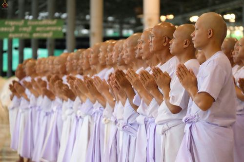ภาพ No.25335:ประมวลภาพพิธีตัดปอยผมรุ่นบูชาธรรม 99 ปี วันครูผู้ค้นพบวิชชาธรรมกาย