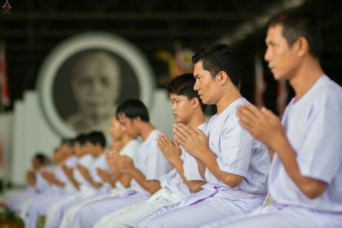 ภาพ No.25357:ประมวลภาพพิธีตัดปอยผมรุ่นบูชาธรรม 99 ปี วันครูผู้ค้นพบวิชชาธรรมกาย
