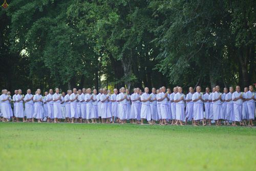 ภาพ No.25507:ประมวลภาพพิธีบรรพชาอุปสมบทรุ่นบูชาธรรม 99 ปี วันครูวิชชาธรรมกาย