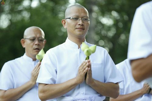 ภาพ No.25513:ประมวลภาพพิธีบรรพชาอุปสมบทรุ่นบูชาธรรม 99 ปี วันครูวิชชาธรรมกาย