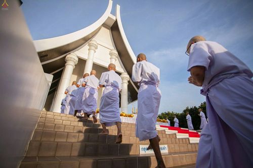 ภาพ No.25531:ประมวลภาพพิธีบรรพชาอุปสมบทรุ่นบูชาธรรม 99 ปี วันครูวิชชาธรรมกาย