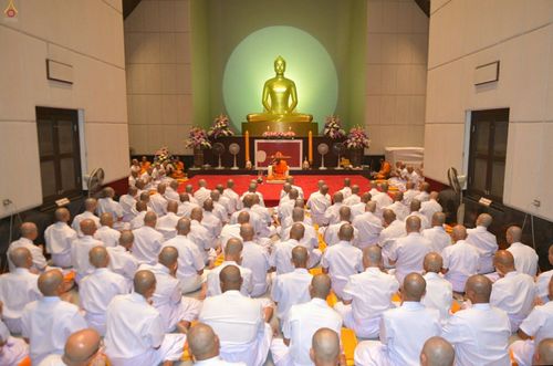 ภาพ No.25534:ประมวลภาพพิธีบรรพชาอุปสมบทรุ่นบูชาธรรม 99 ปี วันครูวิชชาธรรมกาย