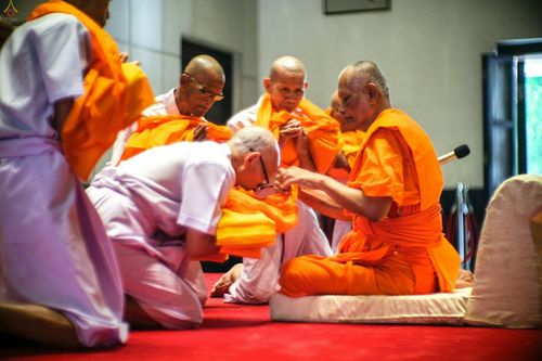 ภาพ No.25547:ประมวลภาพพิธีบรรพชาอุปสมบทรุ่นบูชาธรรม 99 ปี วันครูวิชชาธรรมกาย