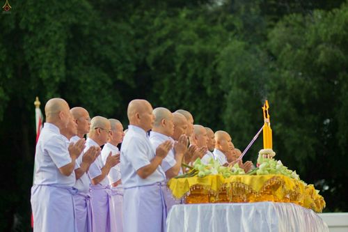 ภาพ No.25550:ประมวลภาพพิธีบรรพชาอุปสมบทรุ่นบูชาธรรม 99 ปี วันครูวิชชาธรรมกาย