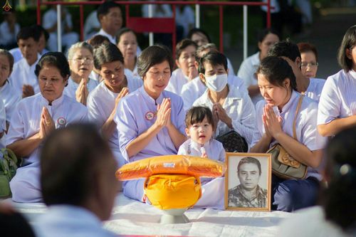 ภาพ No.25565:ประมวลภาพพิธีบรรพชาอุปสมบทรุ่นบูชาธรรม 99 ปี วันครูวิชชาธรรมกาย