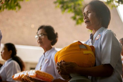 ภาพ No.25577:ประมวลภาพพิธีบรรพชาอุปสมบทรุ่นบูชาธรรม 99 ปี วันครูวิชชาธรรมกาย