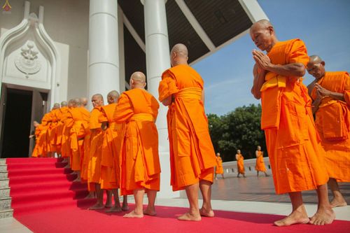 ภาพ No.25579:ประมวลภาพพิธีบรรพชาอุปสมบทรุ่นบูชาธรรม 99 ปี วันครูวิชชาธรรมกาย