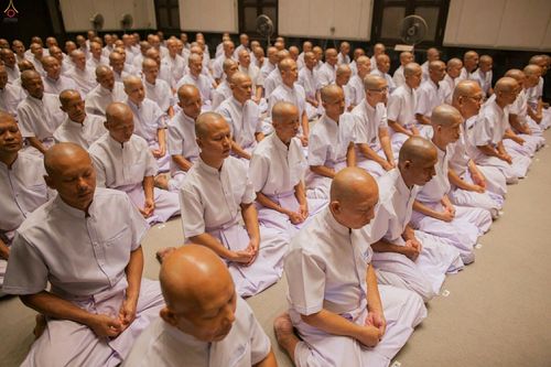 ภาพ No.25600:ประมวลภาพพิธีบรรพชาอุปสมบทรุ่นบูชาธรรม 99 ปี วันครูวิชชาธรรมกาย