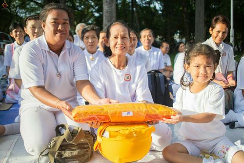 ภาพ No.25605:ประมวลภาพพิธีบรรพชาอุปสมบทรุ่นบูชาธรรม 99 ปี วันครูวิชชาธรรมกาย