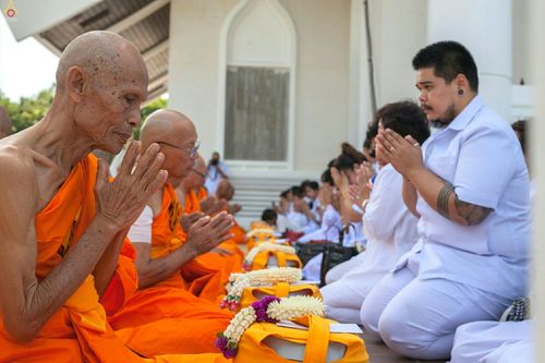 ภาพ No.25608:ประมวลภาพพิธีบรรพชาอุปสมบทรุ่นบูชาธรรม 99 ปี วันครูวิชชาธรรมกาย