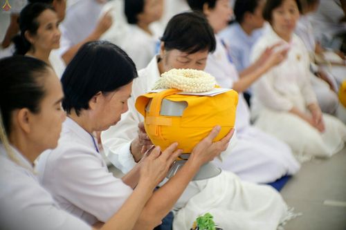 ภาพ No.25644:ประมวลภาพพิธีบรรพชาอุปสมบทรุ่นบูชาธรรม 99 ปี วันครูวิชชาธรรมกาย