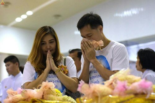 ภาพ No.25662:ประมวลภาพ 99 ปี วันครูผู้ค้นพบวิชชาธรรมกาย