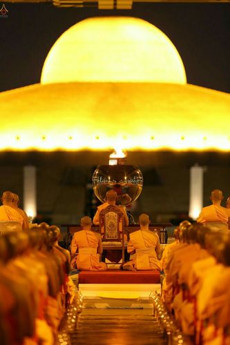 ภาพ No.25686:ประมวลภาพ 99 ปี วันครูผู้ค้นพบวิชชาธรรมกาย