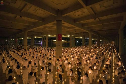 ภาพ No.25690:ประมวลภาพ 99 ปี วันครูผู้ค้นพบวิชชาธรรมกาย