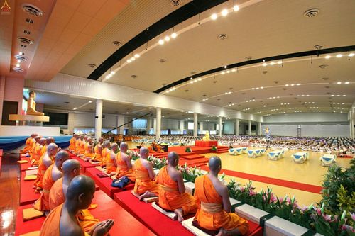 ภาพ No.25701:ประมวลภาพ 99 ปี วันครูผู้ค้นพบวิชชาธรรมกาย