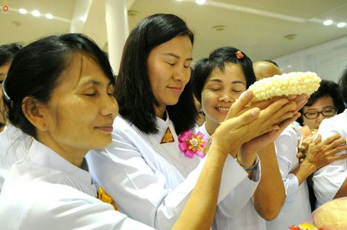 ภาพ No.25727:ประมวลภาพ 99 ปี วันครูผู้ค้นพบวิชชาธรรมกาย